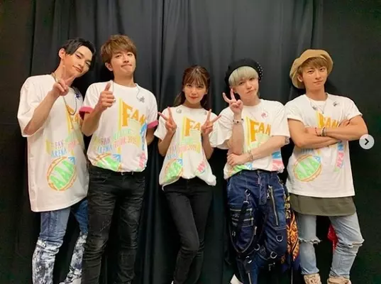 a與真司郎 メンバー5人揃った集合ショットを公開 5人揃ってる と反響 21年11月21日 エキサイトニュース a與真司郎 メンバー5人揃った集合ショットを公開 5人揃ってる と反響 21年11月21日 エキサイトニュース