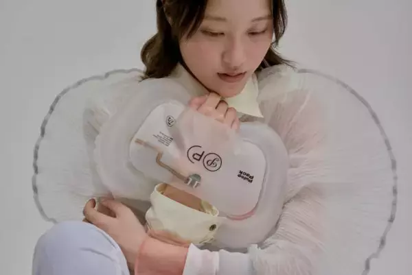 Konel、心拍とつながるウェアラブルバッグ「Pulse Pack」を開発。ミラノデザインウィーク2026で発表