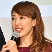 川崎希、すくすく成長中！生後6ヶ月次女の笑顔SHOT公開「夜もぐっすり寝て全然ぐずらず」