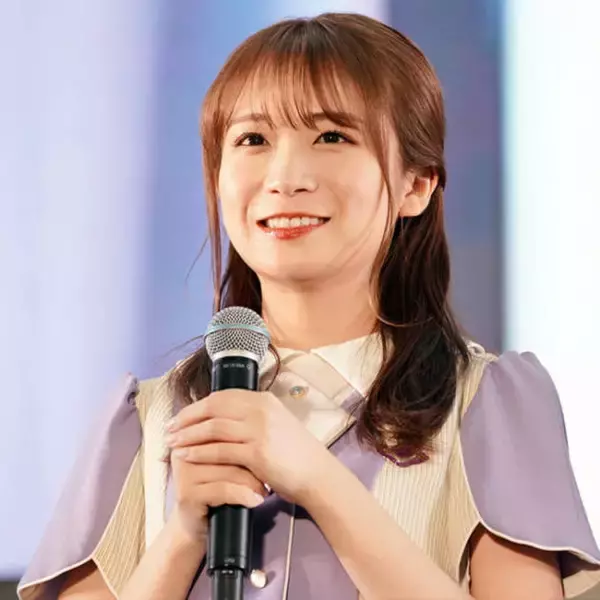 乃木坂46秋元真夏、自然体な笑顔SHOTにファン悶絶「天使ちゃん」「激かわ」
