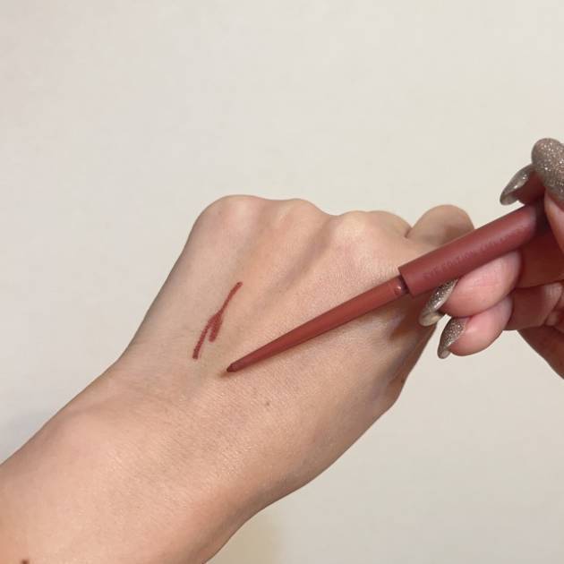 目元が垢抜け＆盛れる！竹下理恵が推しまくりのアイコスメTOP3