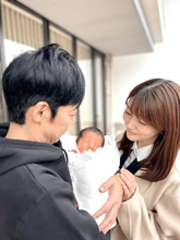 東貴博、妻・安めぐみ＆先日誕生の次女との幸せ家族SHOT公開！「素敵すぎます…」「ほっこり」の声