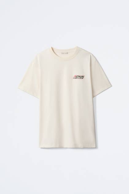 BTSジョングク、カルバン・クラインと初コラボ。バイカースタイルを取り入れた限定カプセル発売