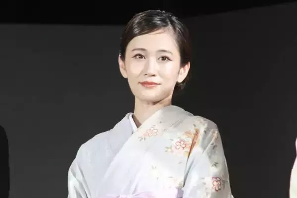 前田敦子、愛する息子の可愛さに癒される“親子の時間”明かす「温泉旅行に行っているんです」