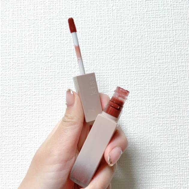 ホリデーリップは赤が大本命！使いやすくて華やかなレッド系リップを紹介