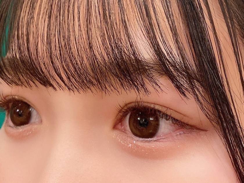 ライブでも愛用！テラス×テラスの池本しおりの“盛れる”EYEグリッター