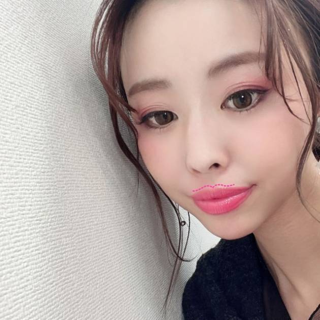 一手間で美人顔 垢抜けフェイスになれる人中メイクの手順 22年2月16日 エキサイトニュース