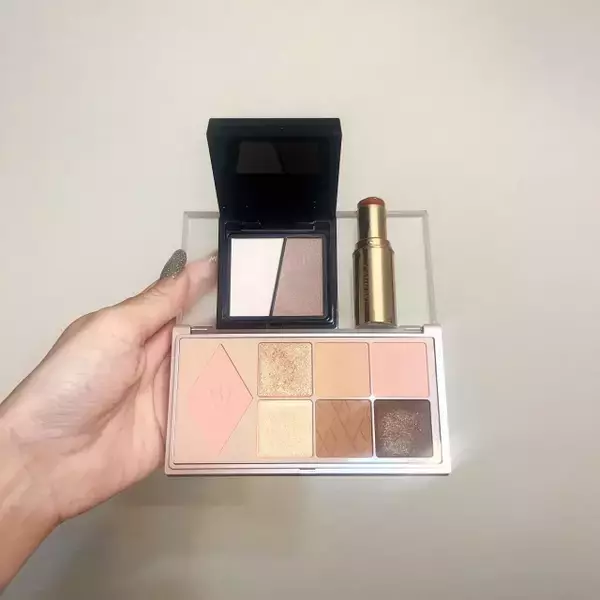 買うなら今！夏から秋まで使える万能コスメ♪