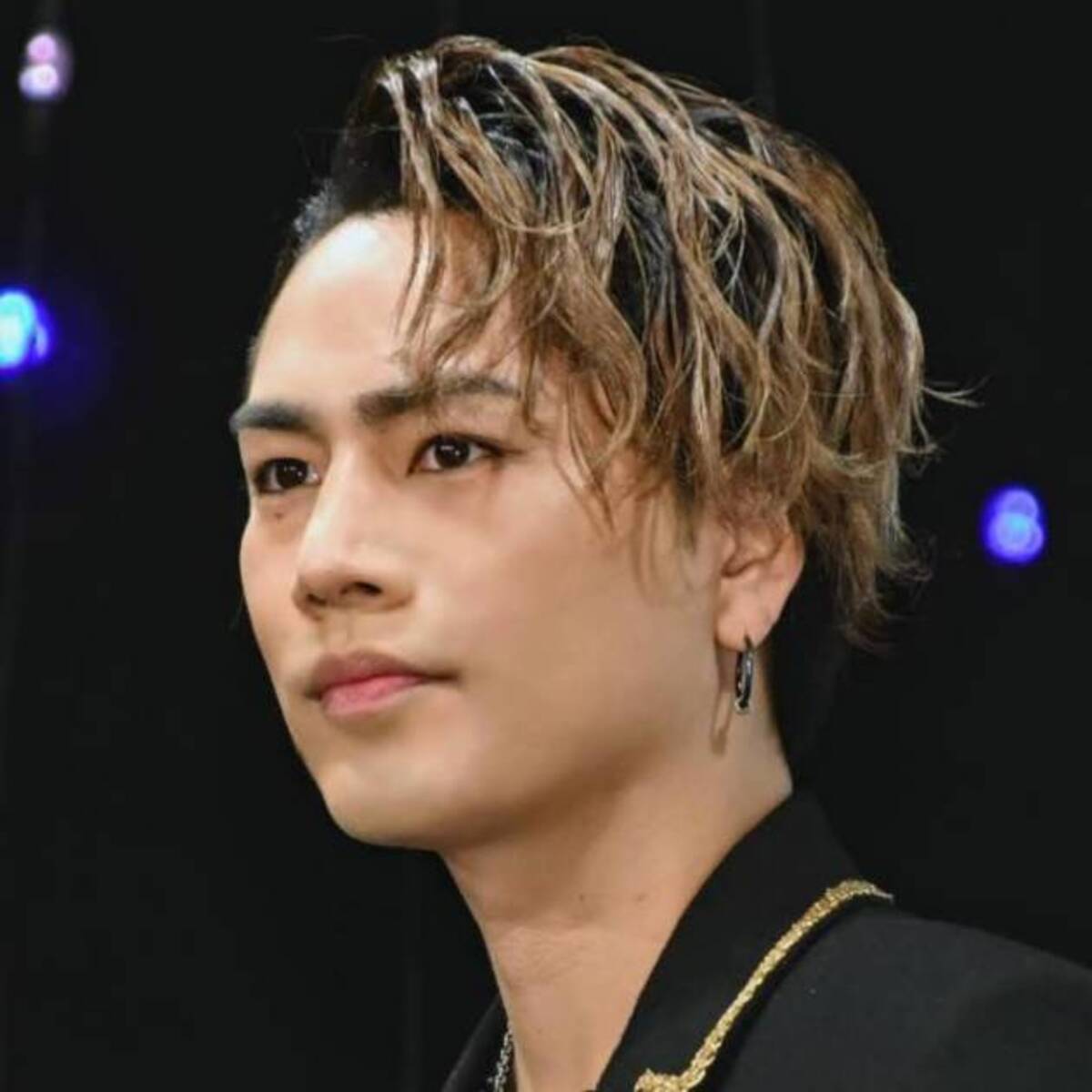 ØMI（登坂広臣）逞しい体が際立つタンクトップSHOTにファン悶絶「胸筋 
