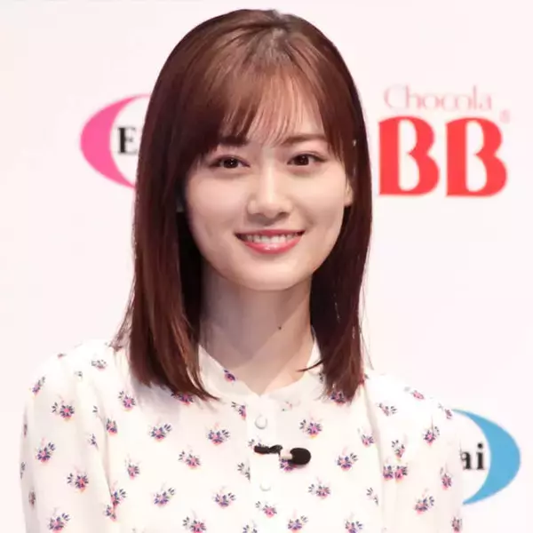 「めっちゃカワイイ～」乃木坂46山下美月、グリーンニットの“萌え袖”SHOTに反響「メロンみたい」