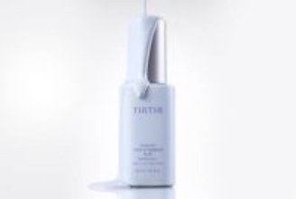 TIRTIR、ブルートーンで透明感を引き出す「トーンアップエッセンス」新色登場