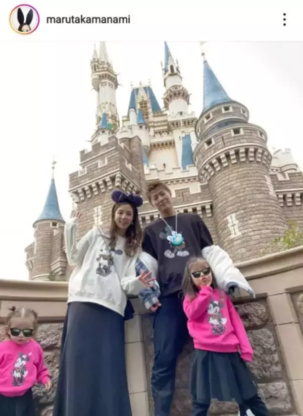 丸高愛実、柿谷選手＆娘2人との“お揃いコーデ”でディズニーを満喫し「本当に憧れの家族です」の声