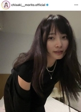 元モー娘。森戸知沙希、“ちょっと紫”暗髪のNEWヘアに反響「めっちゃ好き」「かっこいい」