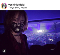「カッコいい」YOSHIKI、クールな表情を見せた東京ドームでの自撮りSHOTに反響「アップにドキドキ」