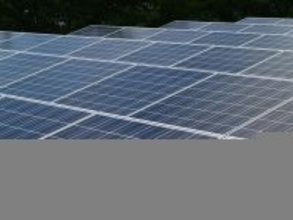 太陽光発電の不要電波低減に協力を要請　総務省