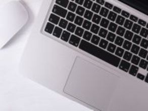 新PC導入の「壁」を突破せよ。初期設定の苦労は爆速成長への投資だ