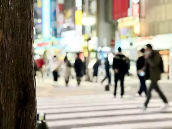 なぜ月曜日は「気分が重い」のか。ハイブリッドワークの盲点