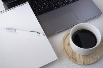 在宅勤務の定着によって高カフェイン飲料の売れ行き好調。集中力を高めリフレッシュ効果も期待