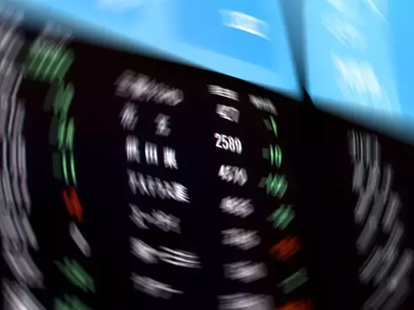 2188円安の暴落。日経平均5万4090円、暗転した日本市場