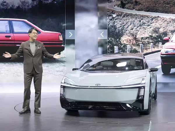 TOYOTA、JMS2025で注目のコンセプトモデルがサプライズ出展　斬新な「COROLLA Concept」登場