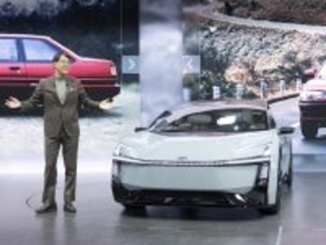 TOYOTA、JMS2025で注目のコンセプトモデルがサプライズ出展　斬新な「COROLLA Concept」登場