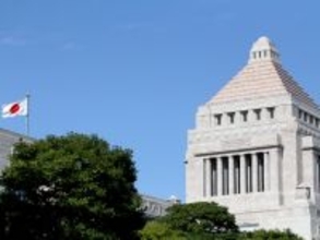 税率上げずに税収増目指す経済政策へ意欲　総理