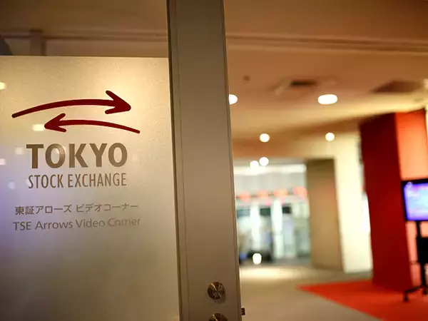 日経平均なぜ上昇　中東リスクでも資金流入