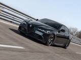「Stellantis、アルファ「GIULIA Quadrifoglio」、そのスポーツ性をブラッシュアップした46台の限定車発売」の画像1