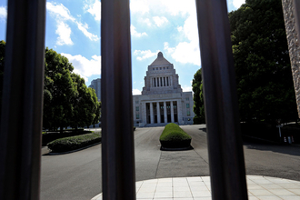 日本外交の「中東リスク」防衛線。原油96％依存の構造と生活コストへの直撃