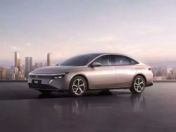 NISSAN、中国・東風日産が2リッター／100kmの好燃費プラグインハイブリッド・セダン「N6」発表