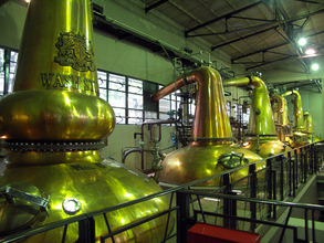 「サントリー酒類部門の本社機能が米国に転出する？」　これって、誰かのミスリードなのか？