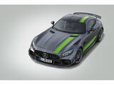 「AMG、ほぼレーシングカーのスペックを持った「AMG GT R PRO」限定20台発売」の画像1