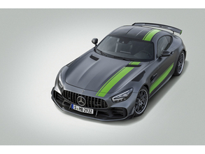 AMG、ほぼレーシングカーのスペックを持った「AMG GT R PRO」限定20台発売