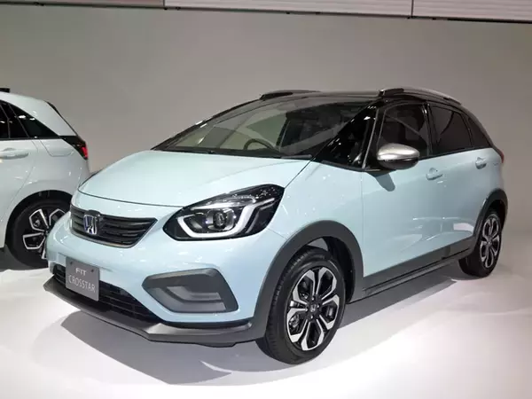 国産Bセグメントに新型続々、先制したトヨタ・ヤリス、迎え撃つホンダ・フィット