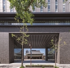 この発想は無かった！？　日本初、寺院の山門と一体化したシティホテルが誕生