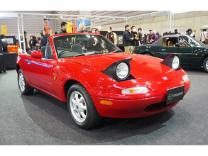 初代「マツダロードスター」、「日本自動車殿堂歴史遺産車」に選定