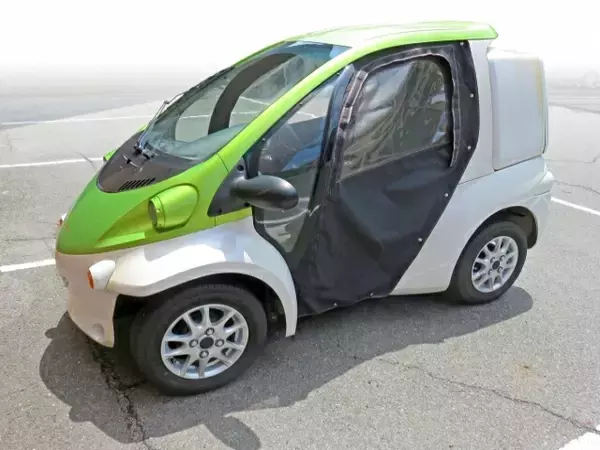 2人乗り小型EVなど次世代モビリティ、規制緩和で市販化加速の見込み