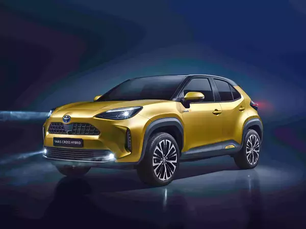 トヨタ、ヤリスのSUVバージョン「ヤリスクロス」を世界初公開