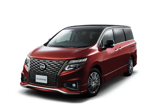 日産の上級ミニバン「エルグランド」、久々のテコ入れ？　マイナーチェンジ実施