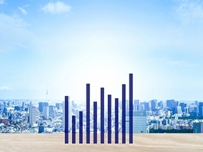 リーマン・ショックからコロナ前まで。企業業績、ショック前水準に回復。建設で堅調、小売低調