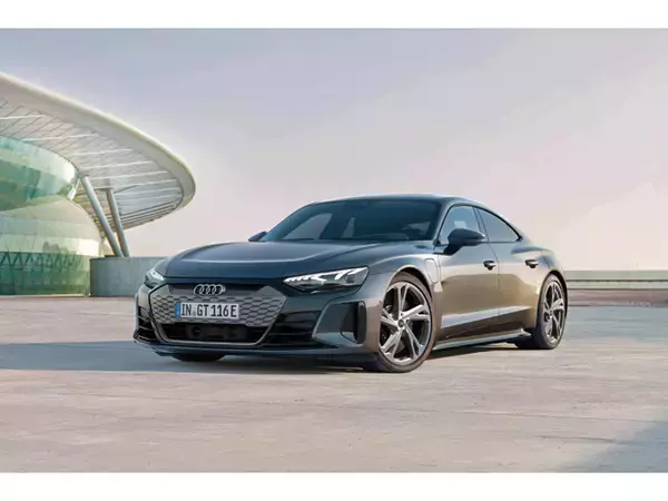 アウディ・ジャパン、東京青山Audi House of Progress Tokyoで「Audi e-tron GT」公開