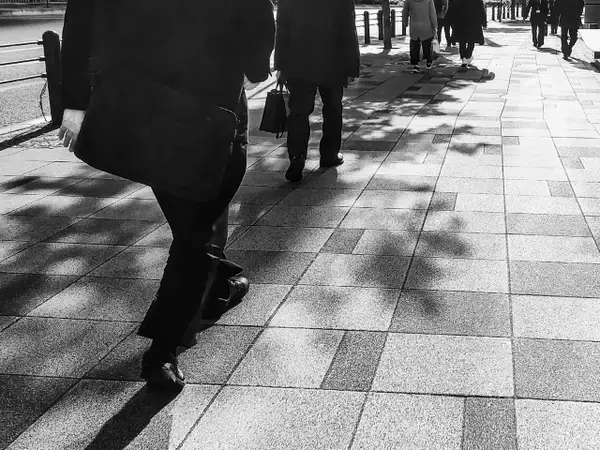 上場企業のリストラ加速。コロナ禍の赤字リストラと技術革新の黒字リストラで二極化