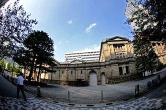 日銀は利上げに動くのか。円安160円台と家計への影響