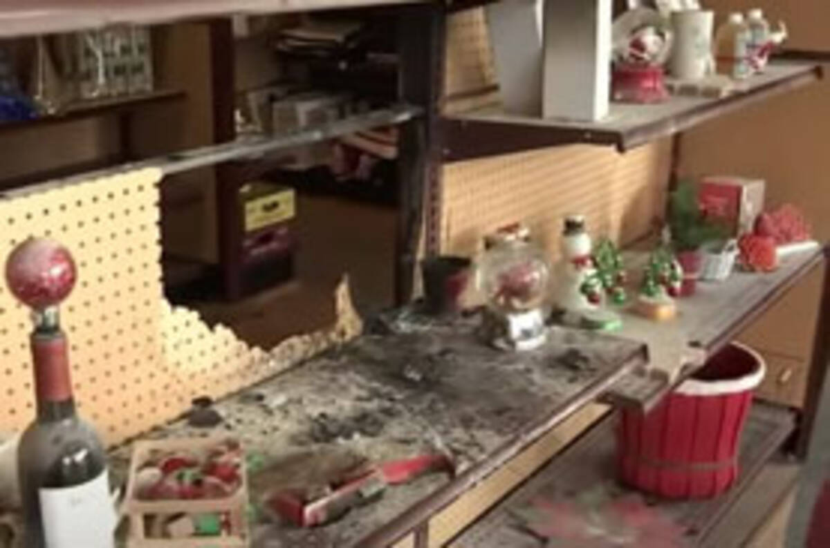 注意喚起 クリスマスのギフトショップで火災発生 原因はスノードーム 21年1月8日 エキサイトニュース