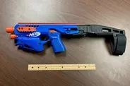 【銃の国】アメリカでトイガンに偽装された”本物の銃”が押収される！