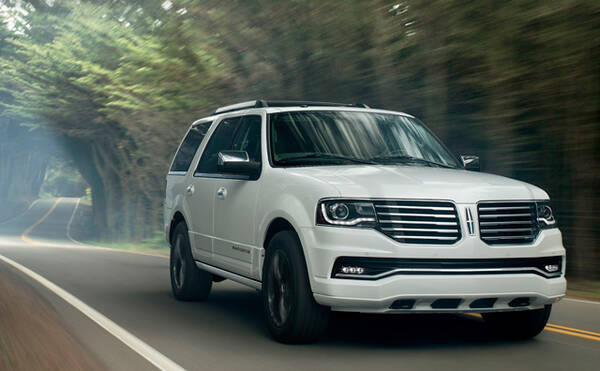 セレブやvipが愛用するアメリカン フルサイズsuv 16年9月8日 エキサイトニュース