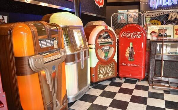 インテリアにも最適 ビンテージ ジュークボックス 人気復活の背景 18年1月21日 エキサイトニュース