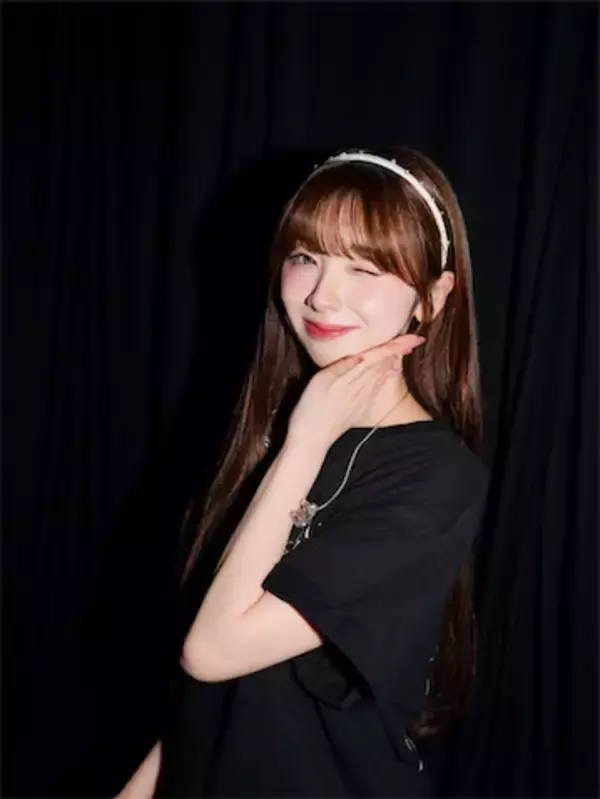 NiziU ミイヒ、まるで天使な“カチューシャ”姿を披露「透明感えぐ」「可愛すぎる」