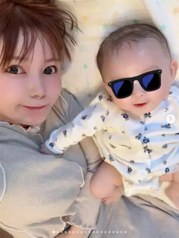 中川翔子、ニコニコ笑う双子の近影投稿「歌うと笑ってくれるからしあわせなきもちになります」