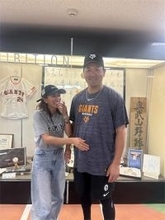 里田まい＆田中将大、結婚15年目の記念日ショット公開　「まだまだ一緒に食べたいものもある」